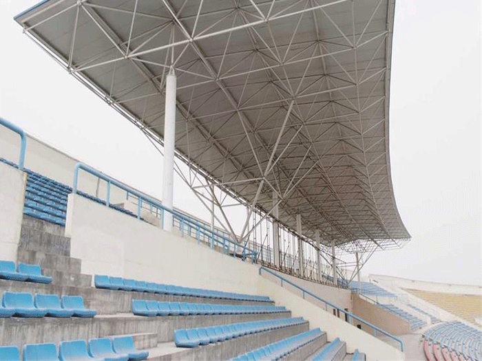 信阳四小体育馆网架